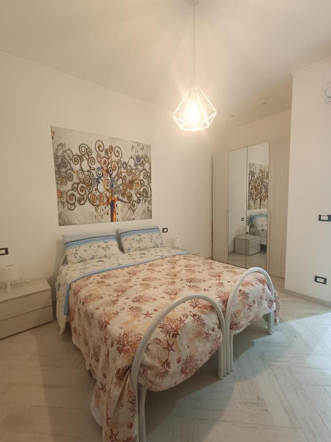 Casa Vacanze Via Nizza 57 Zinola-Wifi Savona Exterior photo