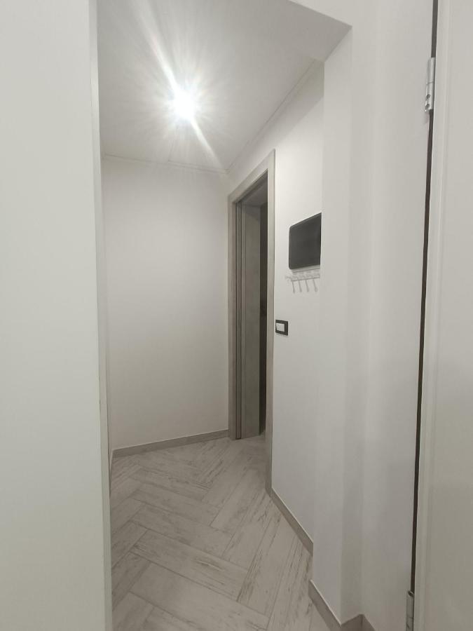 Casa Vacanze Via Nizza 57 Zinola-Wifi Savona Exterior photo
