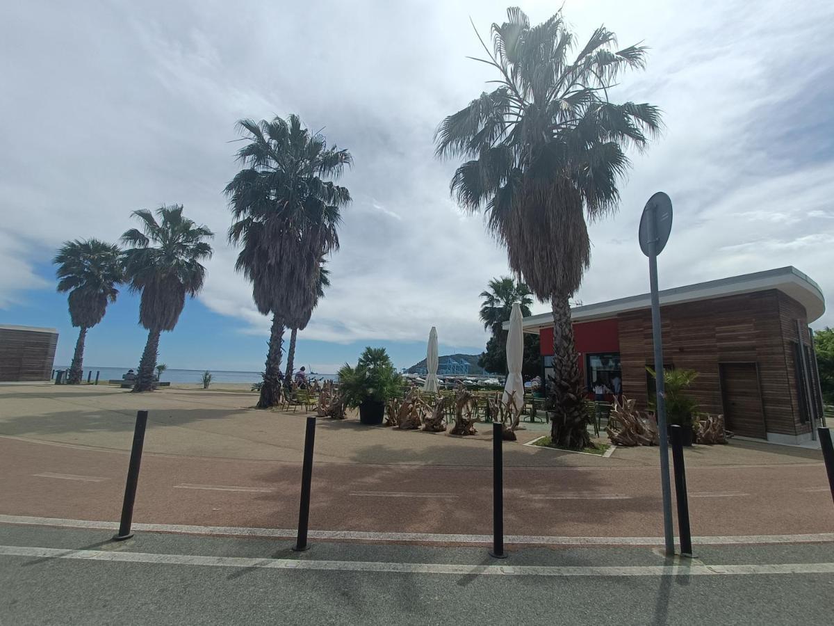Casa Vacanze Via Nizza 57 Zinola-Wifi Savona Exterior photo
